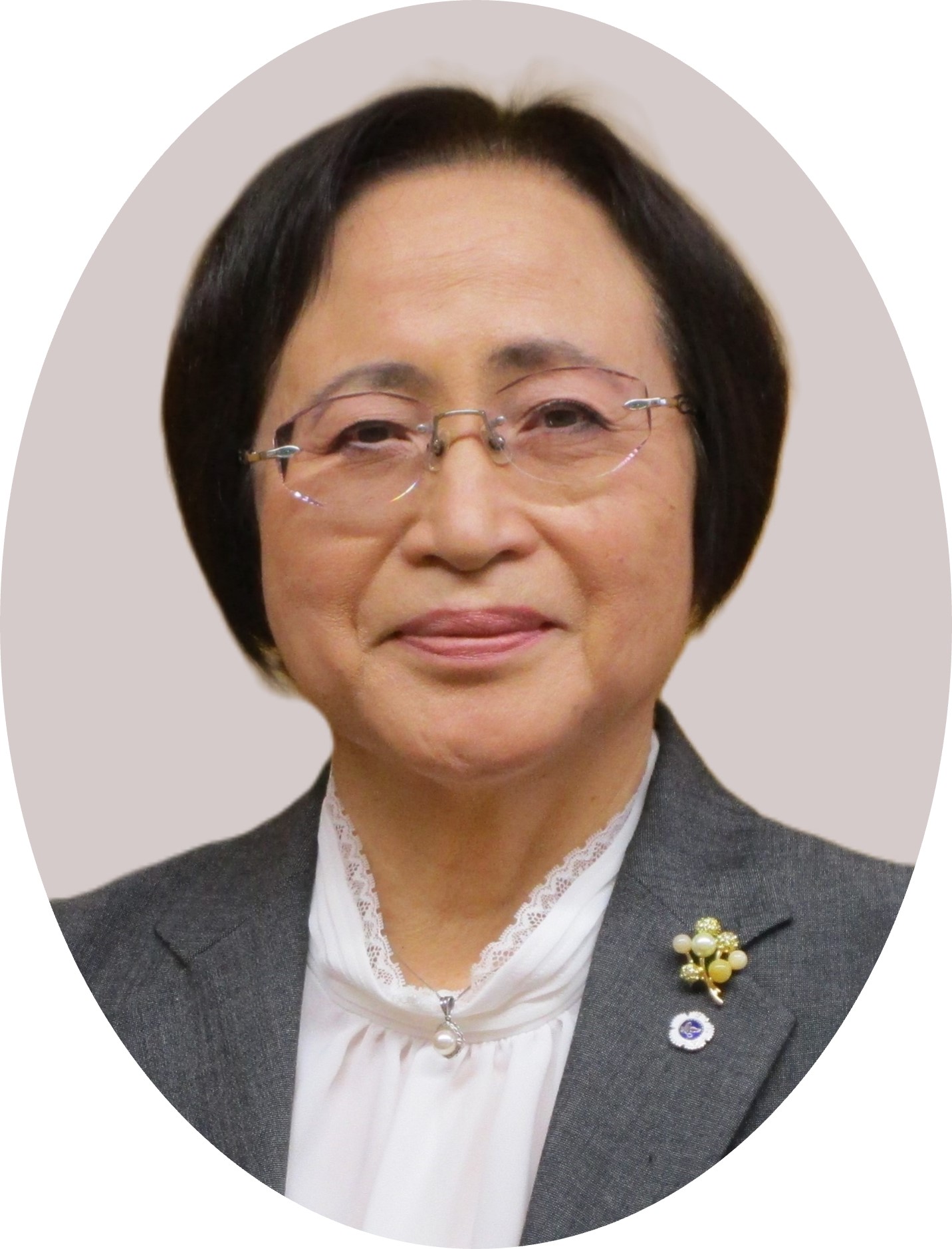 佐藤悦子肖像写真