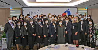 参加者の集合写真