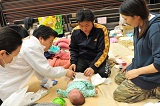 福島県の避難所を視察