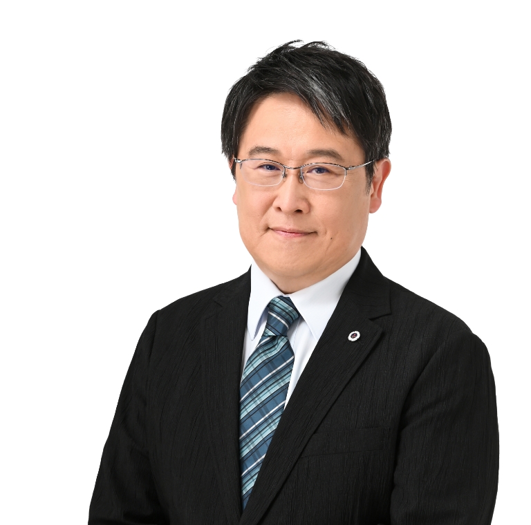 日本看護協会 会長:秋山 智弥