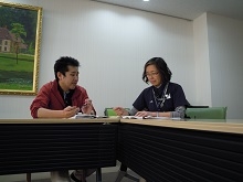 同僚の課長(介護職)と打ち合わせ